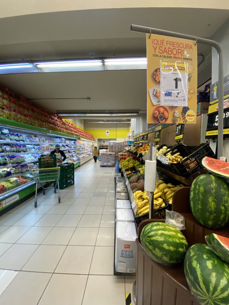 La seguridad alimentaria en el campo comienza con una compra inteligente y a granel.