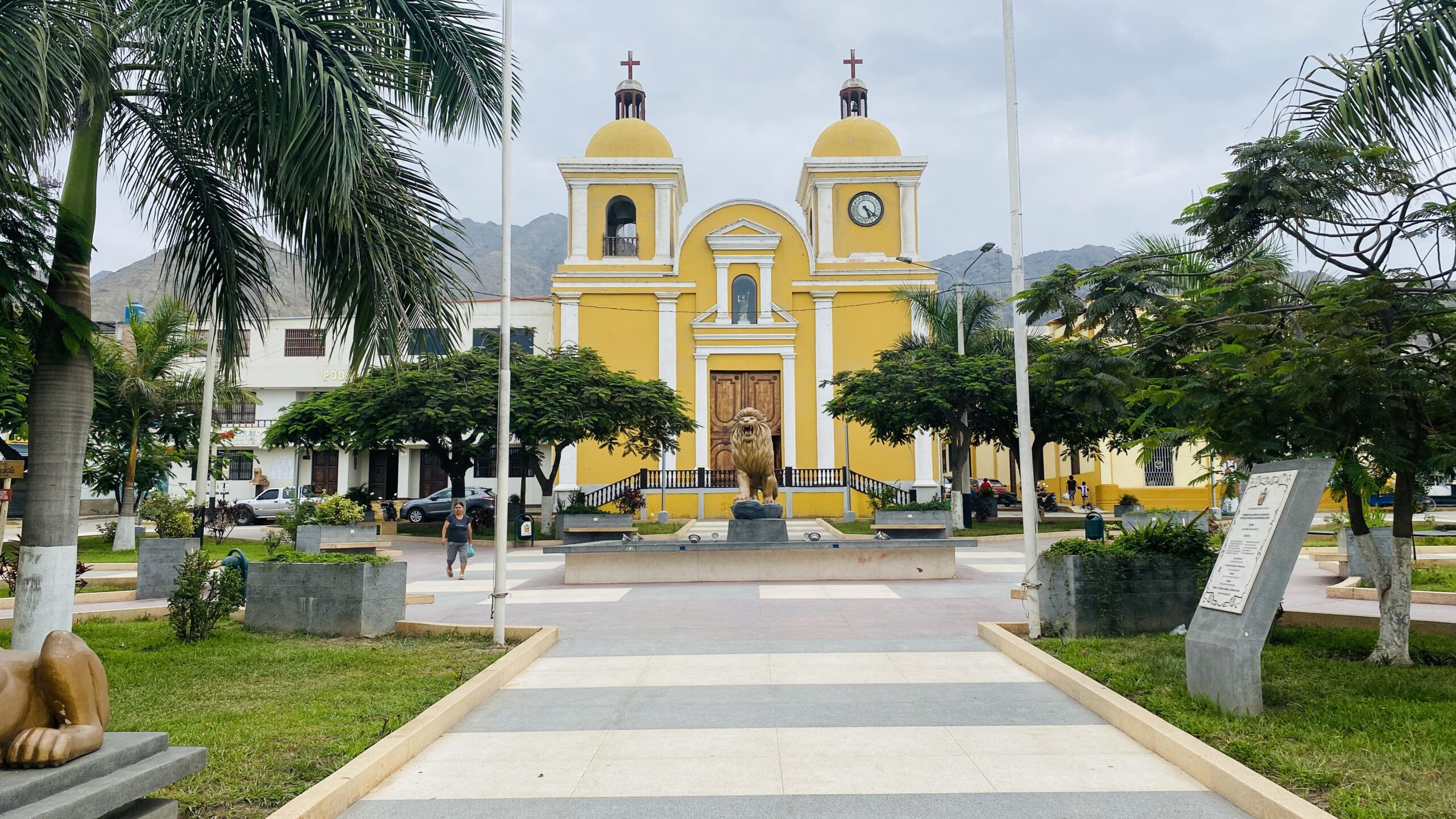 Semana Santa en el Perú no solo convoca la fe: también activa rutas, economías locales y decisiones de viaje en todo el país.